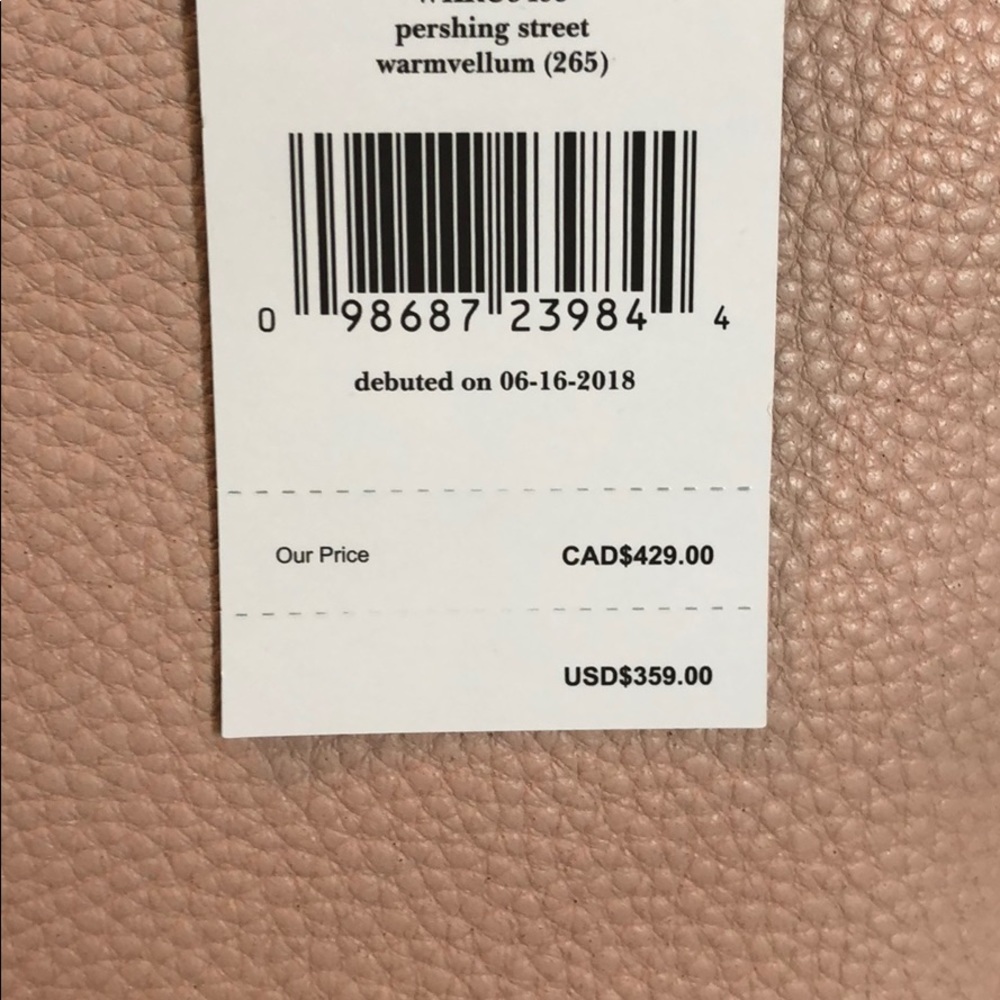Kate Spade Purse - Picture 6 of 7